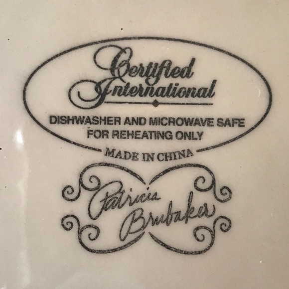 Certified International Patricia Brubaker Large Holiday Serving Bowl 13.… - Picture 4 of 6